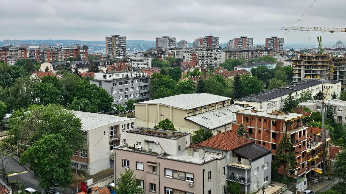 Oblačno i svežije